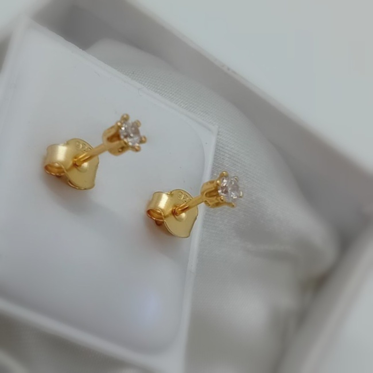 1023c1e8-747f-4884-83a4-da96221de49b 1